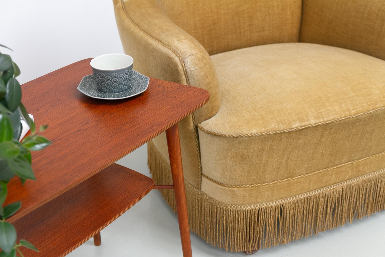 Table d'appoint ou table basse organique danoise en teck, années 1940. en vente 10