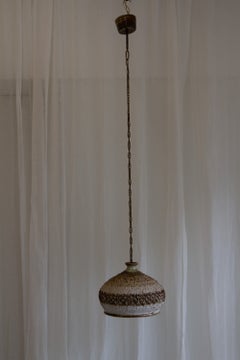 Lámpara colgante de cerámica y cadena de estilo moderno danés, de Kingo Keramik, década de 1960.