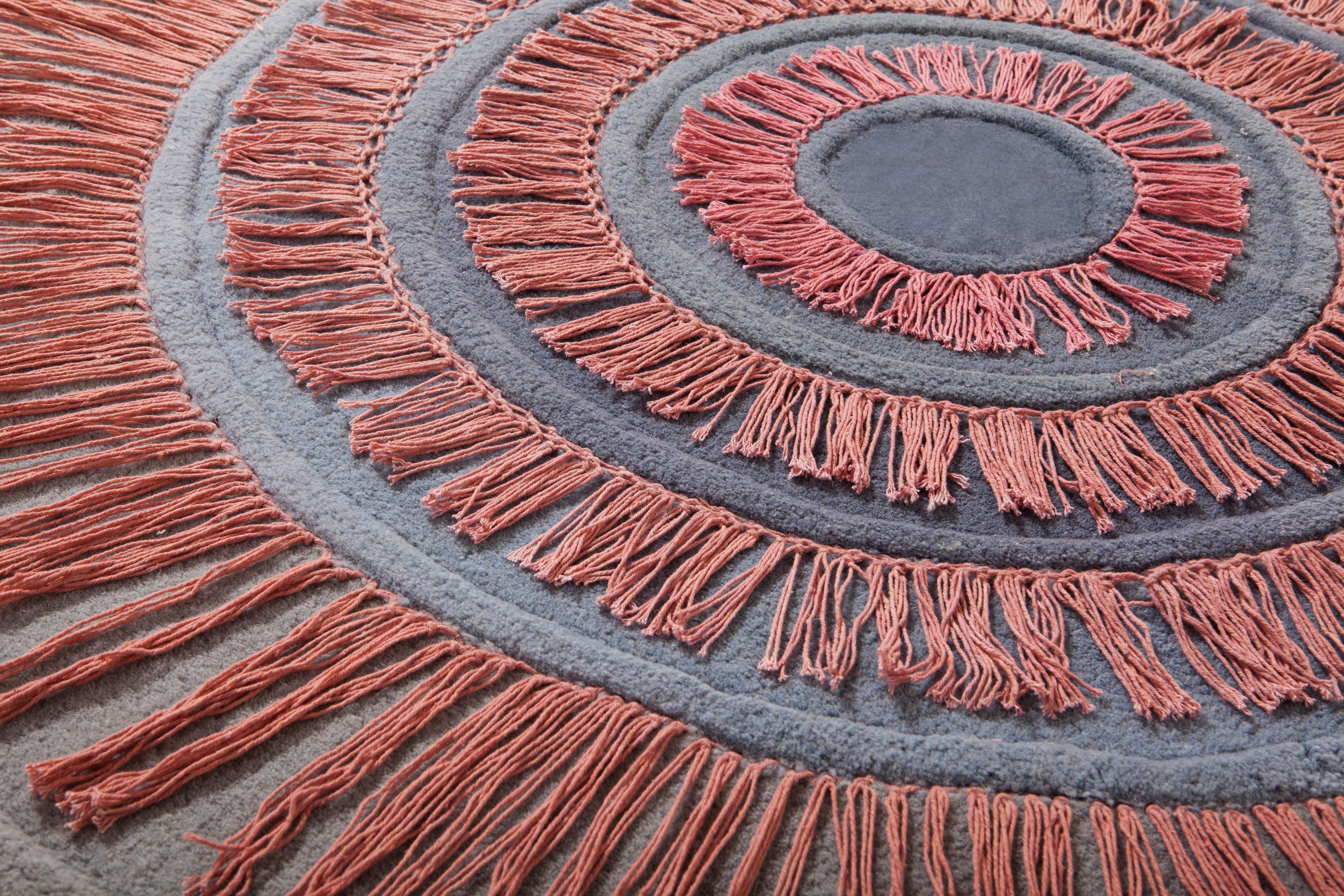 Human Circle Paradiso-Teppich, handgetuftet aus Wolle (Indisch) im Angebot