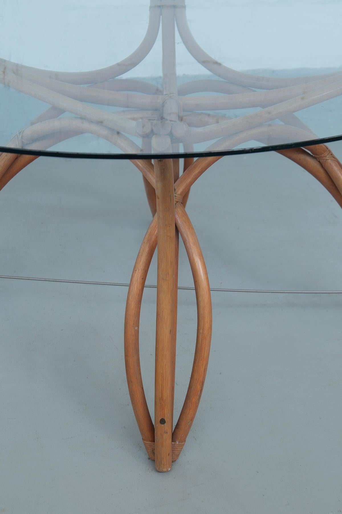 Italian Dining table by Vivai del Sud in bamboo and glass For Sale 3