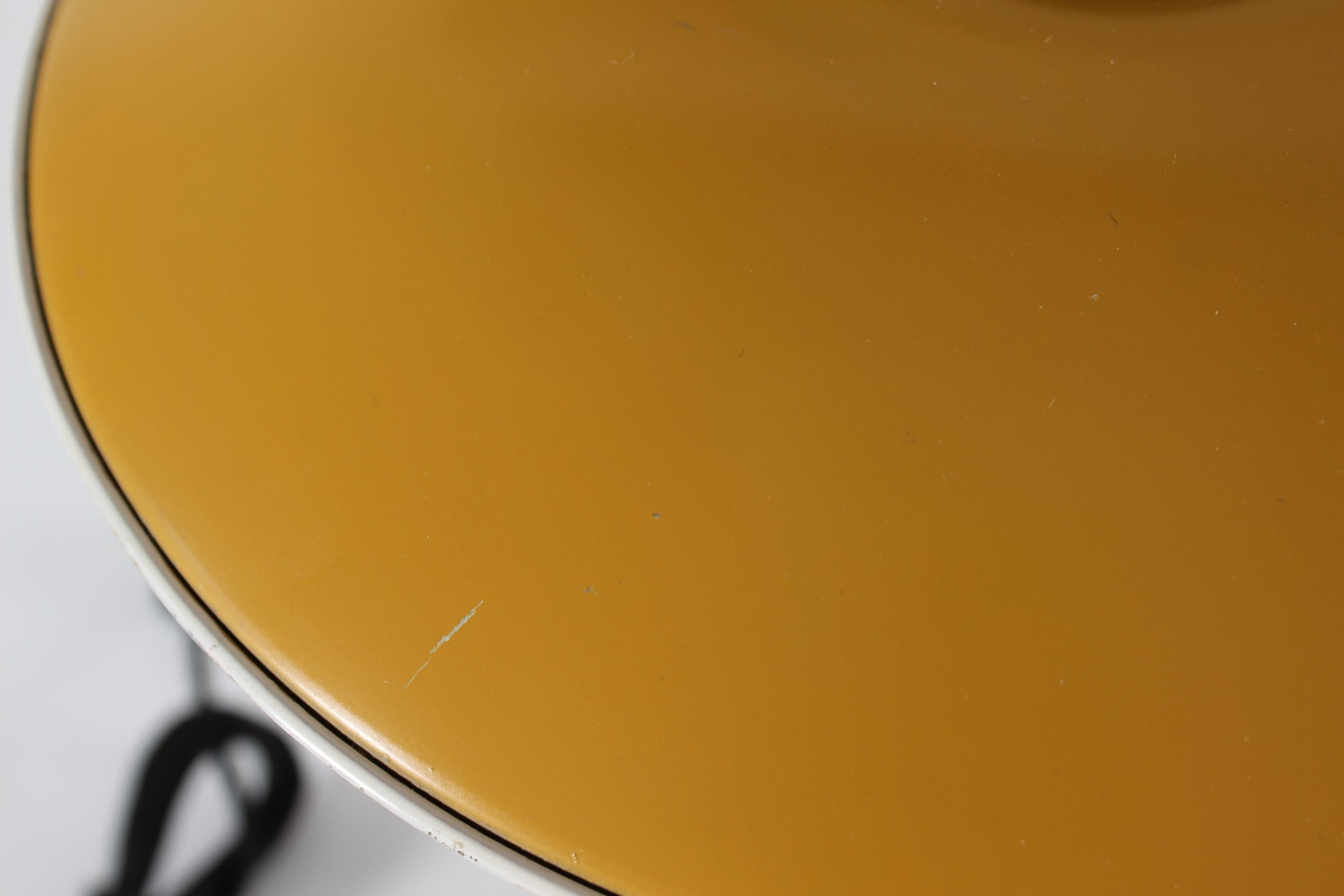 Lampe de table Poul Henningsen Art Deco PH PH 3½-2 Verre + abat-jour jaune chaud années 1930 en vente 10