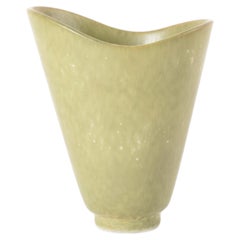 Rörstrand Schweden, Vase mit grün gesprenkelter Glasur, amorph, Carl-Harry Stålhane, 1950er Jahre