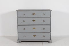 Danish Barok Chest of Drawers of Pine with Gray Paint and Patina, ca. 1800