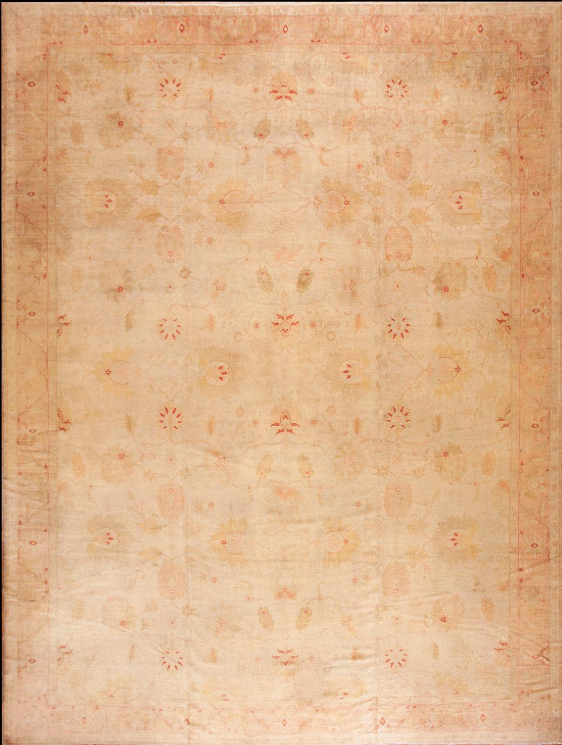 Early 20th Century Borlou Oushak Carpet ( 15'4