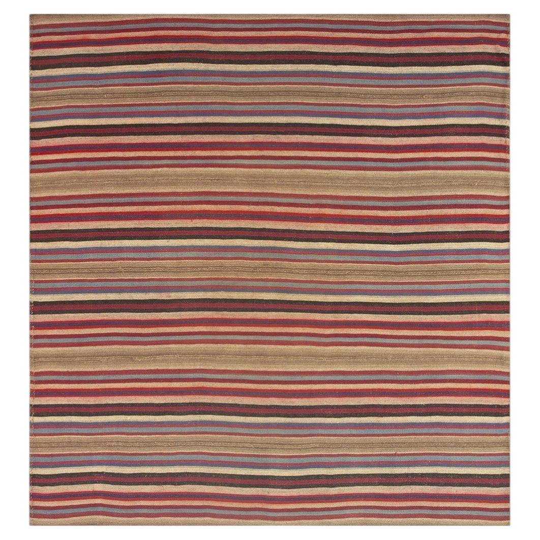 Tappeto turco vintage Kilim a strisce colorate degli anni ’50, quadrato, a trama piatta, da salotto
