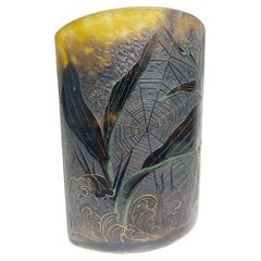 Vase en verre camée Art Nouveau avec signature dorée Daum Nancy