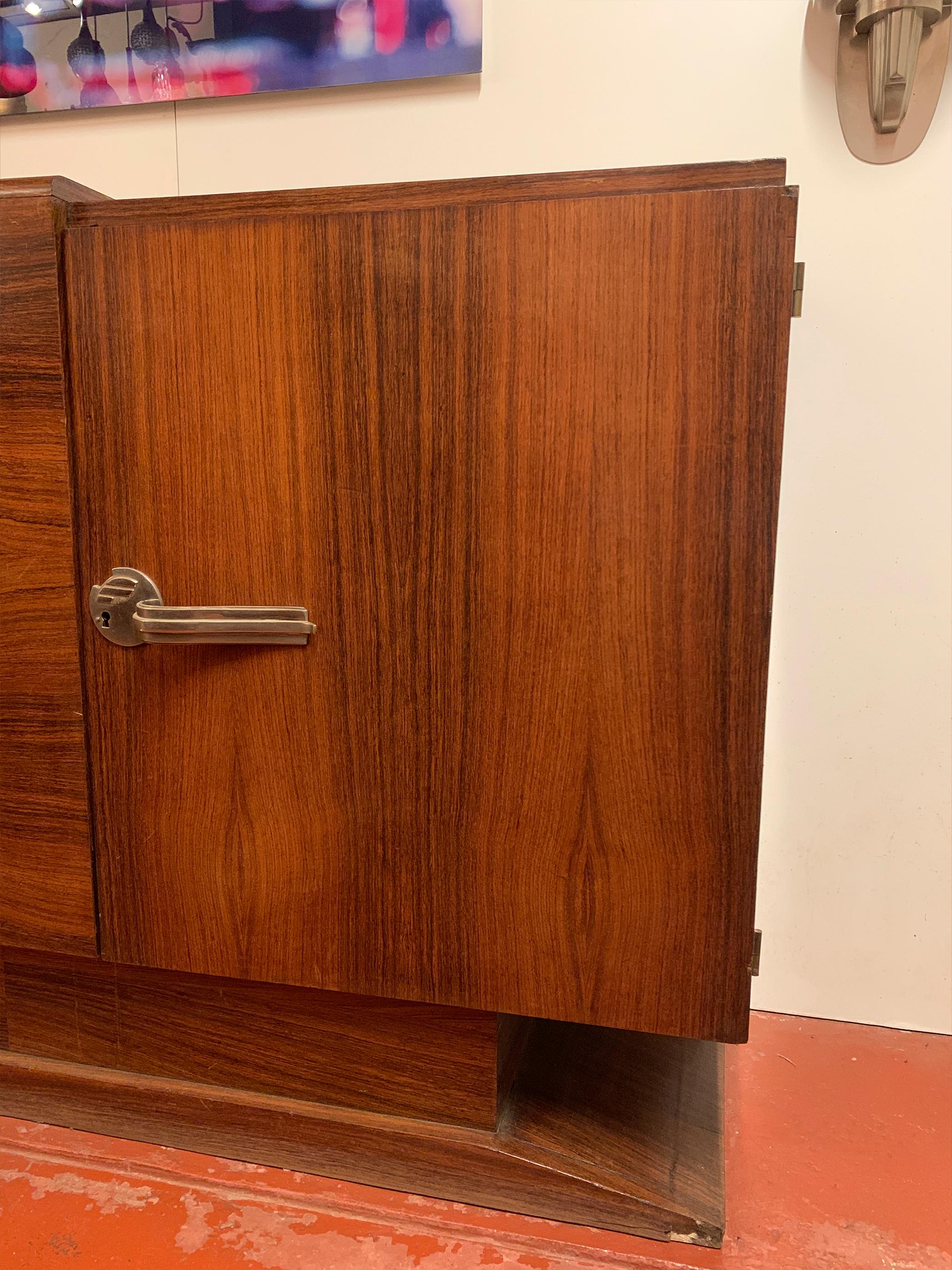 Credenza Art Deco francese in ebano Macassar, CIRCA 1930 in vendita 2