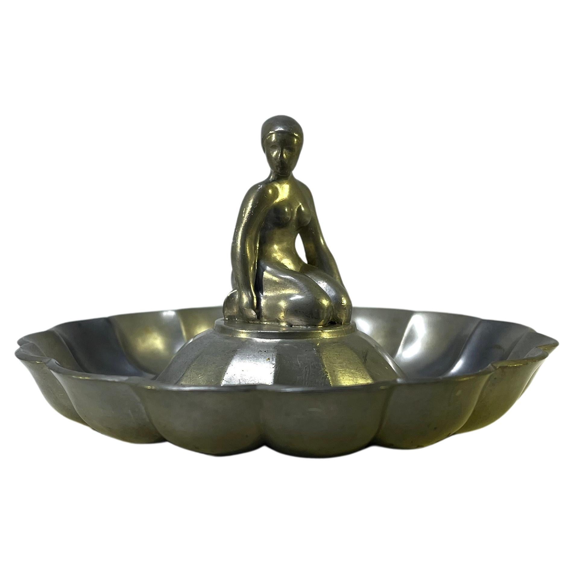 Kneeling Bather, Just Andersen, Denmark 1930s Pewter Fluted Vide Poche #185