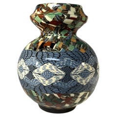 Handsome Jean Gerbino, Vallauris, Francia, jarrón de cerámica esmaltada con forma de mosaico, 1960