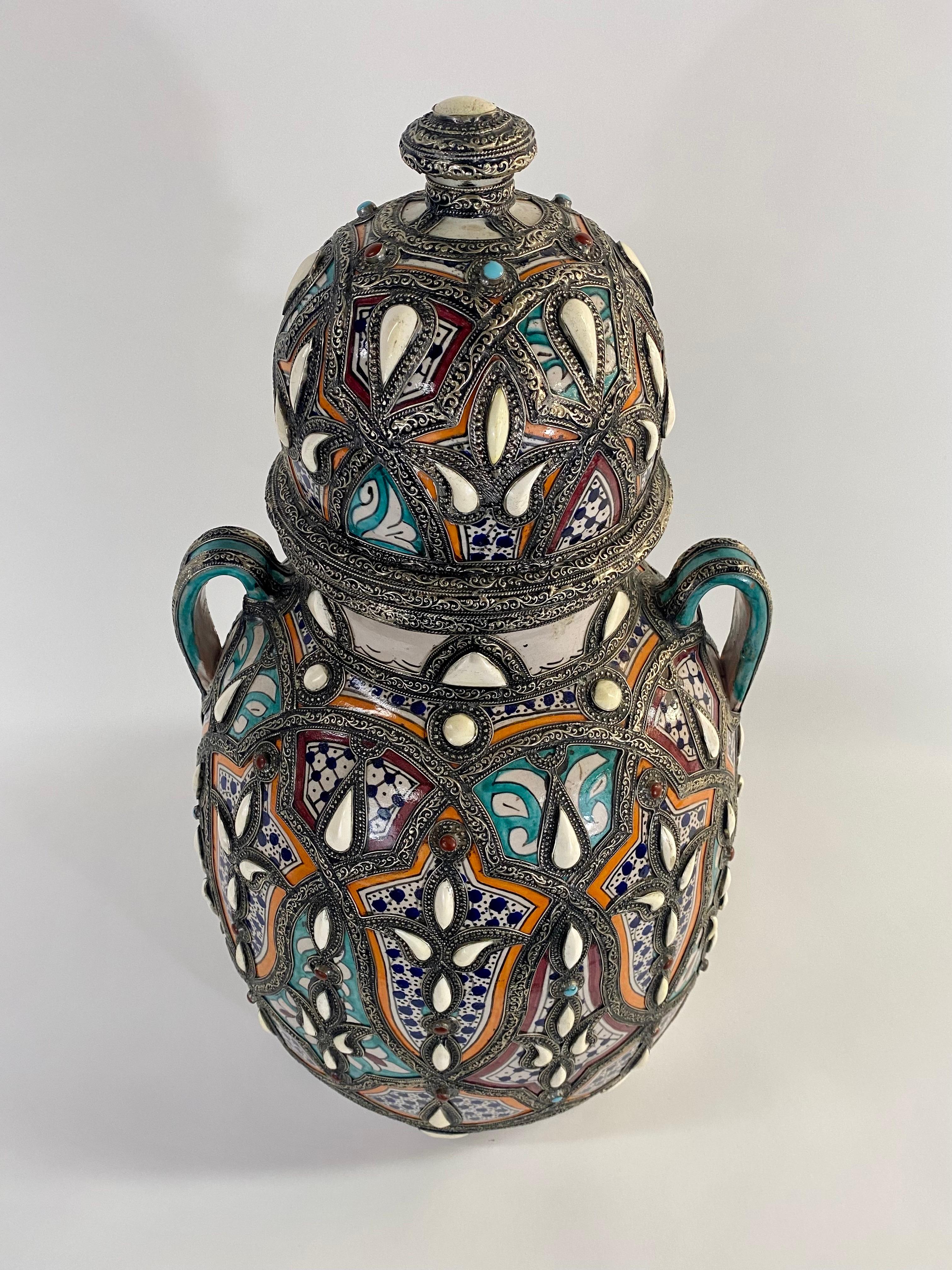 Vintage Moroccan Palatial Lidded Pottery Vase or Urn with Brass Inlay, a Pair For Sale 1