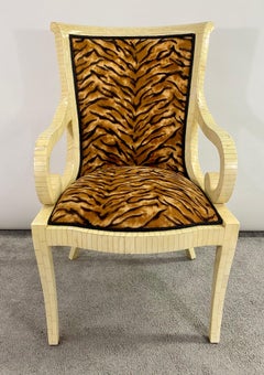 Off-White Bone Loungesessel oder Sessel von Enrique Garcel, ein Paar