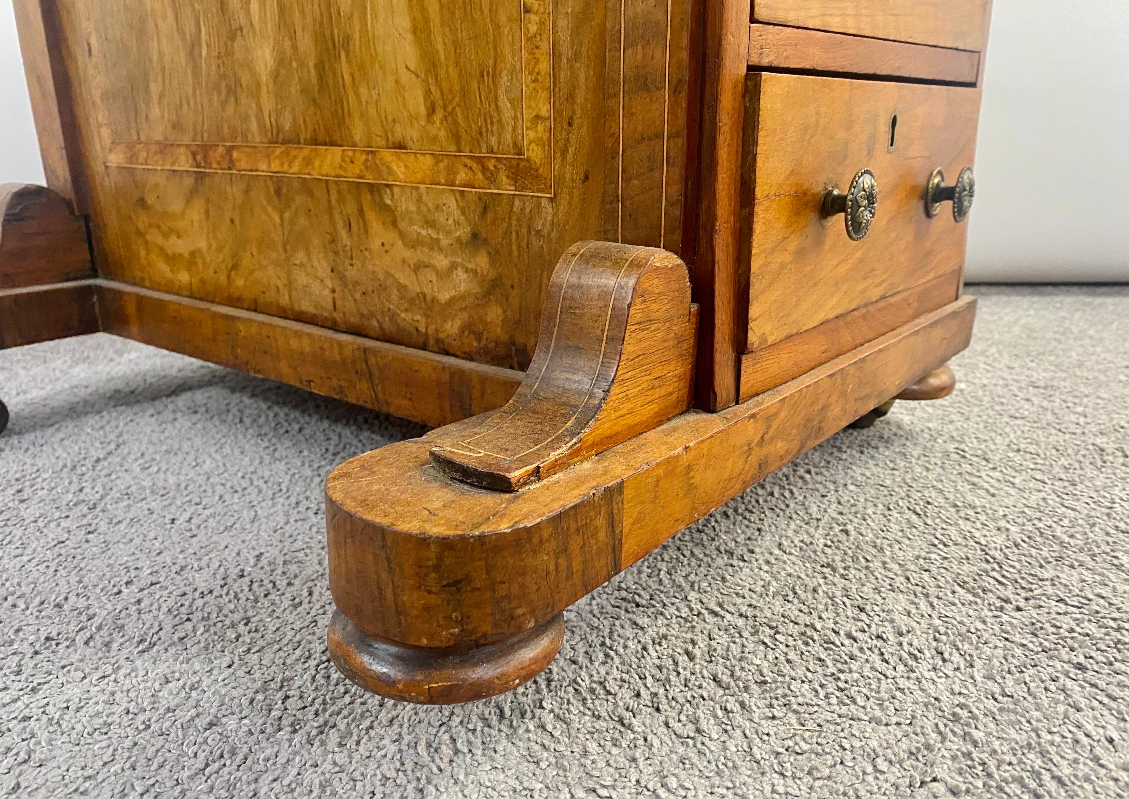 19th Century Victorian Davenport Desk Burl Inlaid over Four-Side Drawers For Sale 6