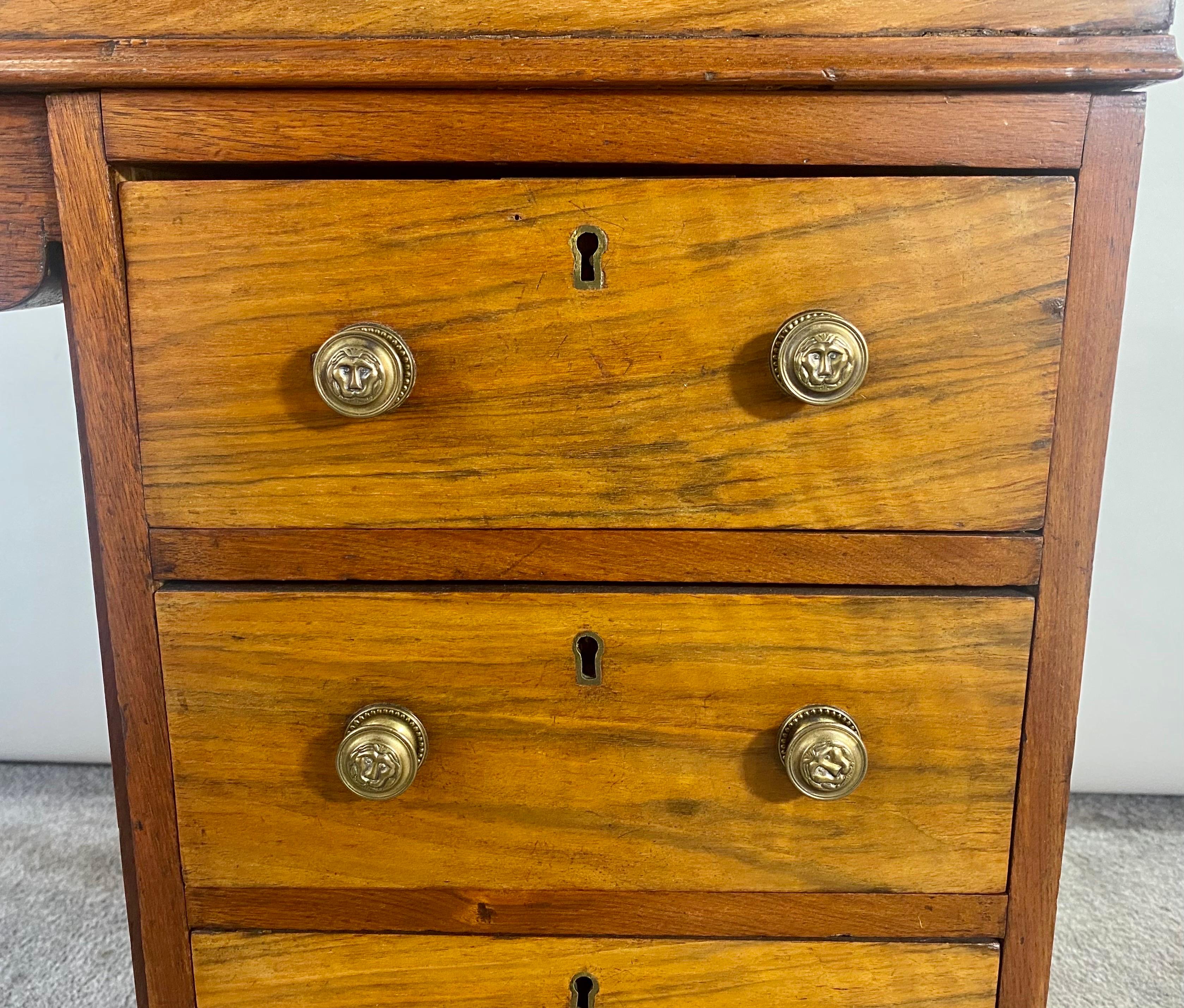 19th Century Victorian Davenport Desk Burl Inlaid over Four-Side Drawers For Sale 9