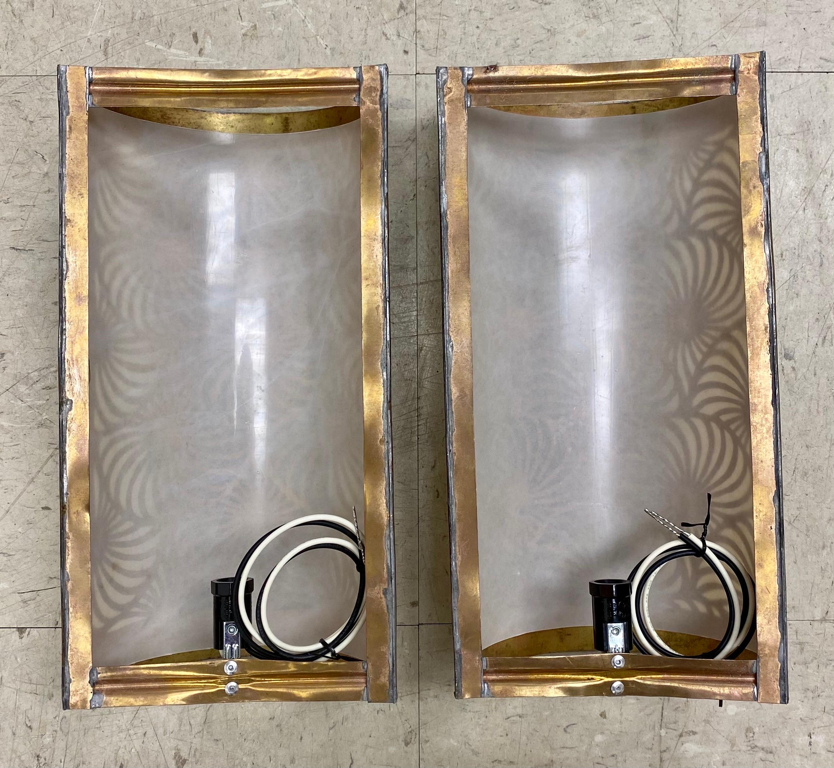 Hollywood Regency Style Brass Wall Lantern or Sconce, a Pair For Sale 6