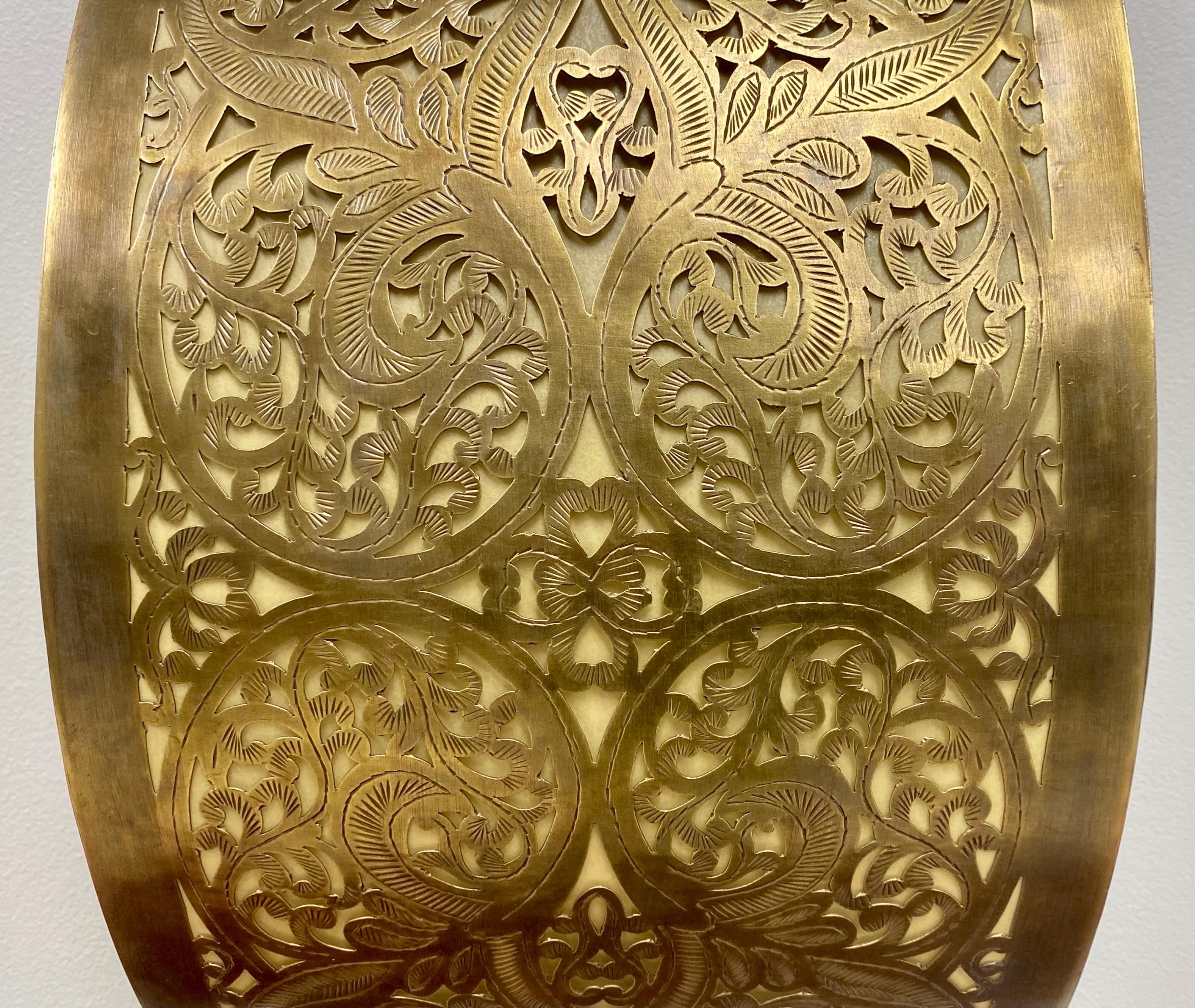 Hollywood Regency Style Brass Filigree Design Wall Sconce, a Pair For Sale 5
