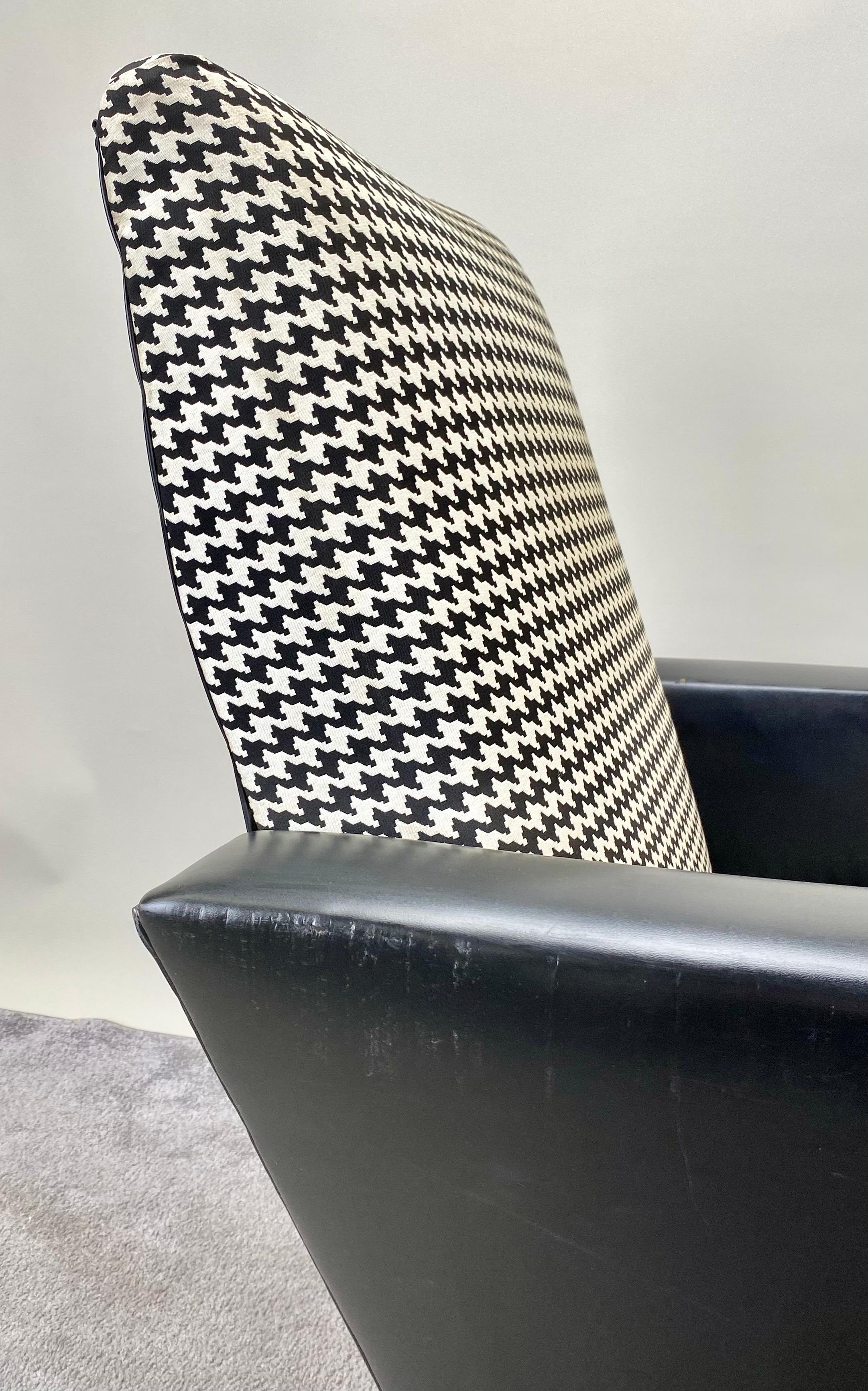 Mid-Century Modern Armchair or Lounge Chair Black and White, 1960s For Sale 5