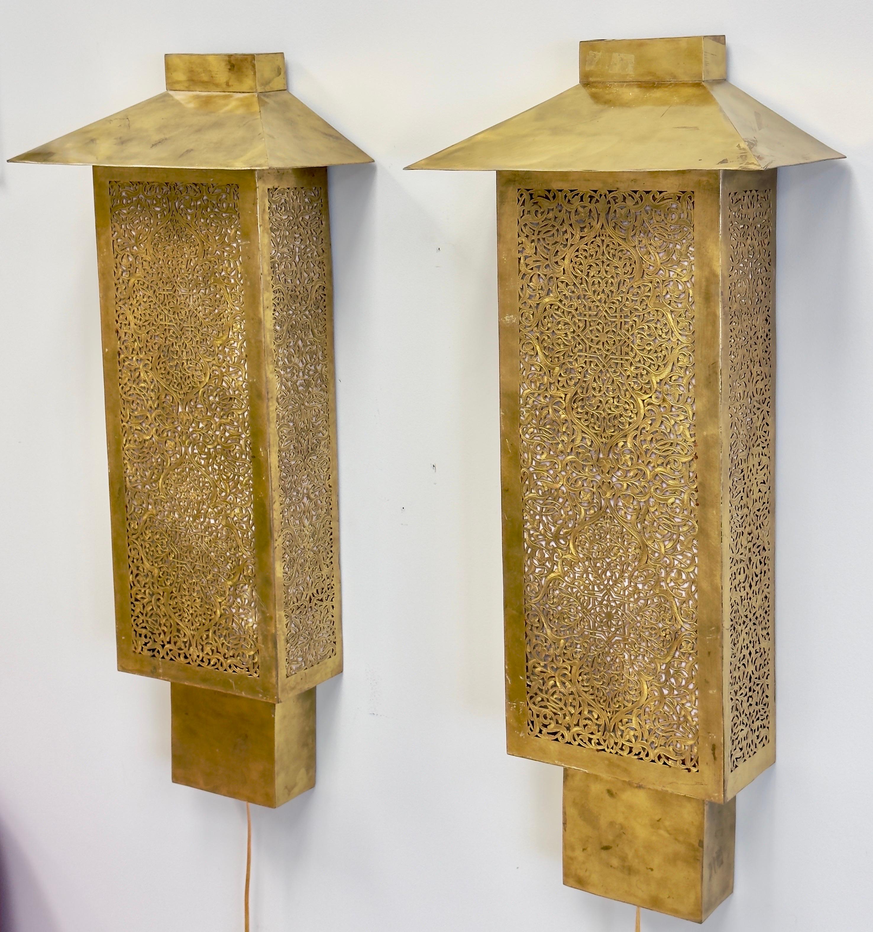 Art Deco Style Filigree Brass Wall Sconces or Lanterns, a Pair For Sale 3