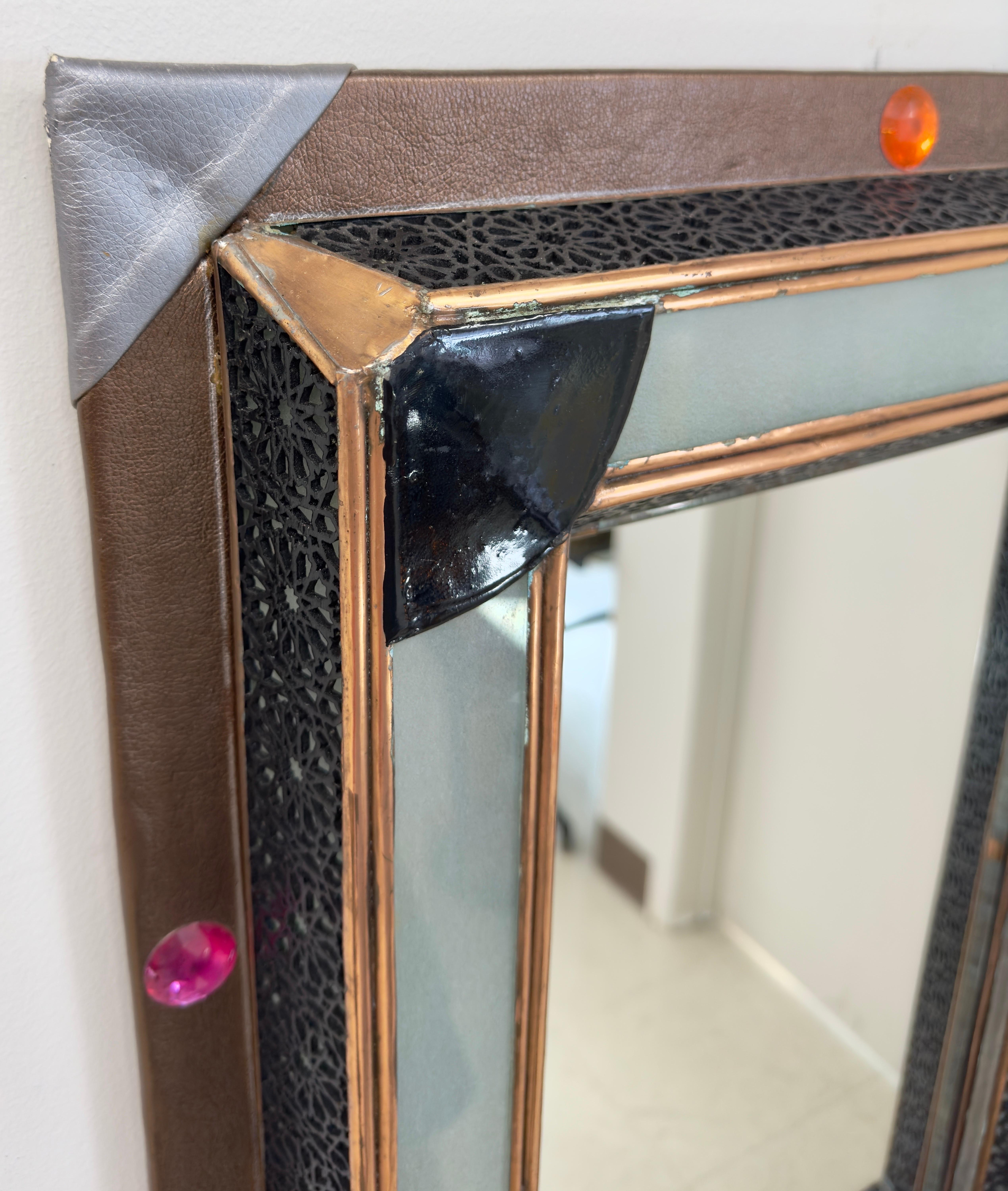 Sconosciuto Specchio da vanità o da parete illuminato in stile Art Deco Mirror in vendita