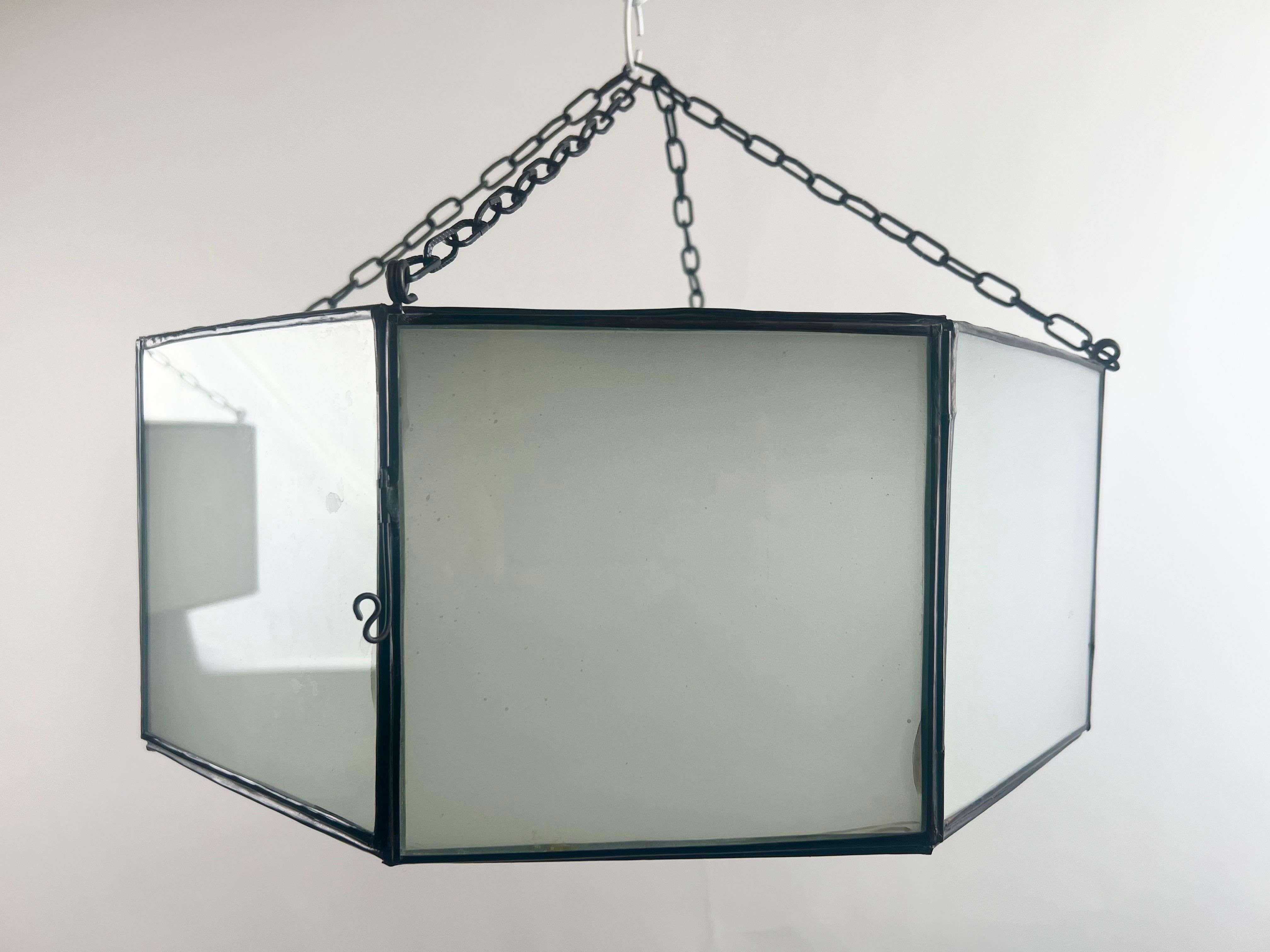Achteckige Pendelleuchte oder Einbaubeleuchtung aus weißem Milchglas und Bronze im Art déco-Stil (Handgefertigt) im Angebot