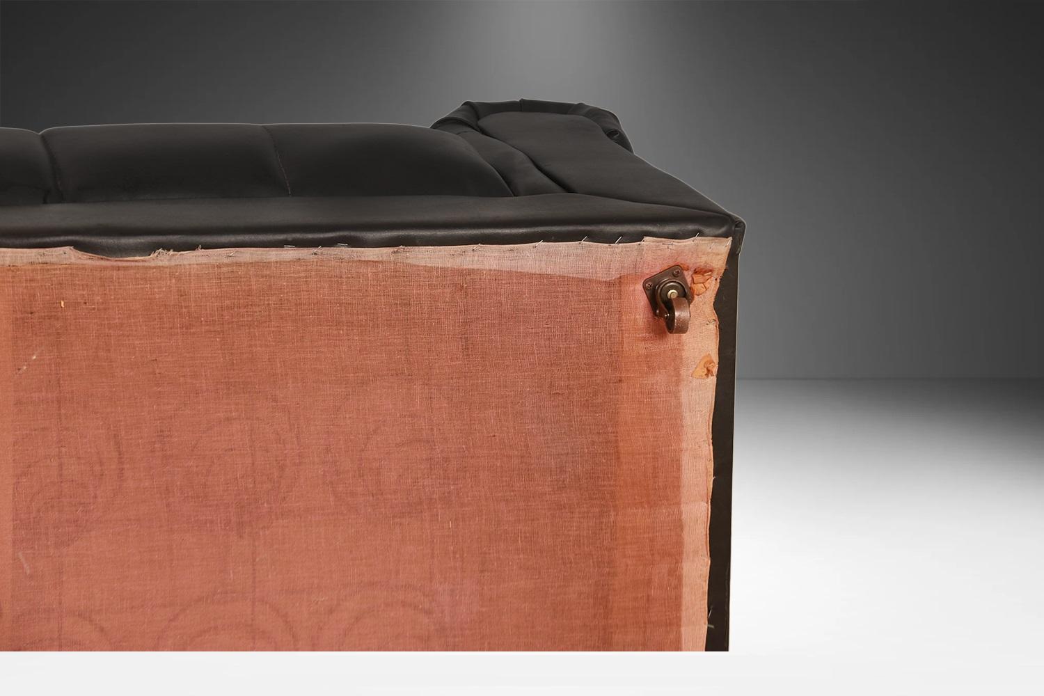 Mid-Century Black Leather Tufted Sofa Edward Wormley for Dunbar Style For Sale 10