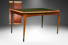 Mesa de comedor extensible con ensamblaje de cola de milano «Acclaim» de Mid Century Lane