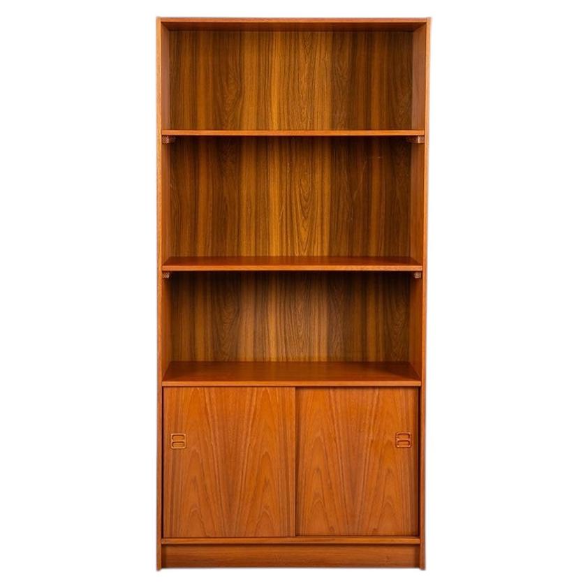 Mobile libreria a conigliera in teak del metà del secolo scorso in vendita