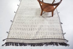 Barguzin Runner, Haute Bohemian, Ivory