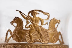 Tischdekoration aus vergoldeter Bronze und Marmorglas mit Pferdemotiv aus der Zeit des französischen Kaiserreichs, um 1805