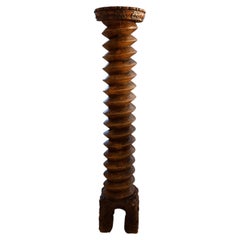 Late 19th Century French Carved Wine Press Screw Pedestal with Grapevine Motifs