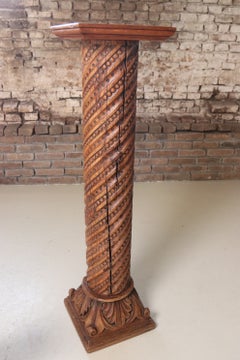Carved Oak Twisted Pedestal Column with Beading and Acanthus Base, 19th Century
