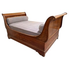 Antique Mahogany Inlaid Sleigh Bedframe for Daybed