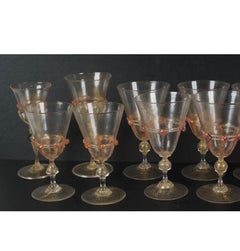 Lot de 48 verres à pied vénitiens « Salviati Murano », en verre d'art italien, datant du milieu du XXe siècle
