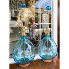 Paire de lampes de table en verre bleu céruléen Arteriors