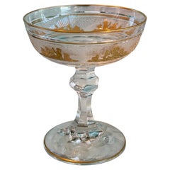 1 von 3 antike Champagnergläser aus Kameoglas „Danse de Flore“ von Val St. Lambert