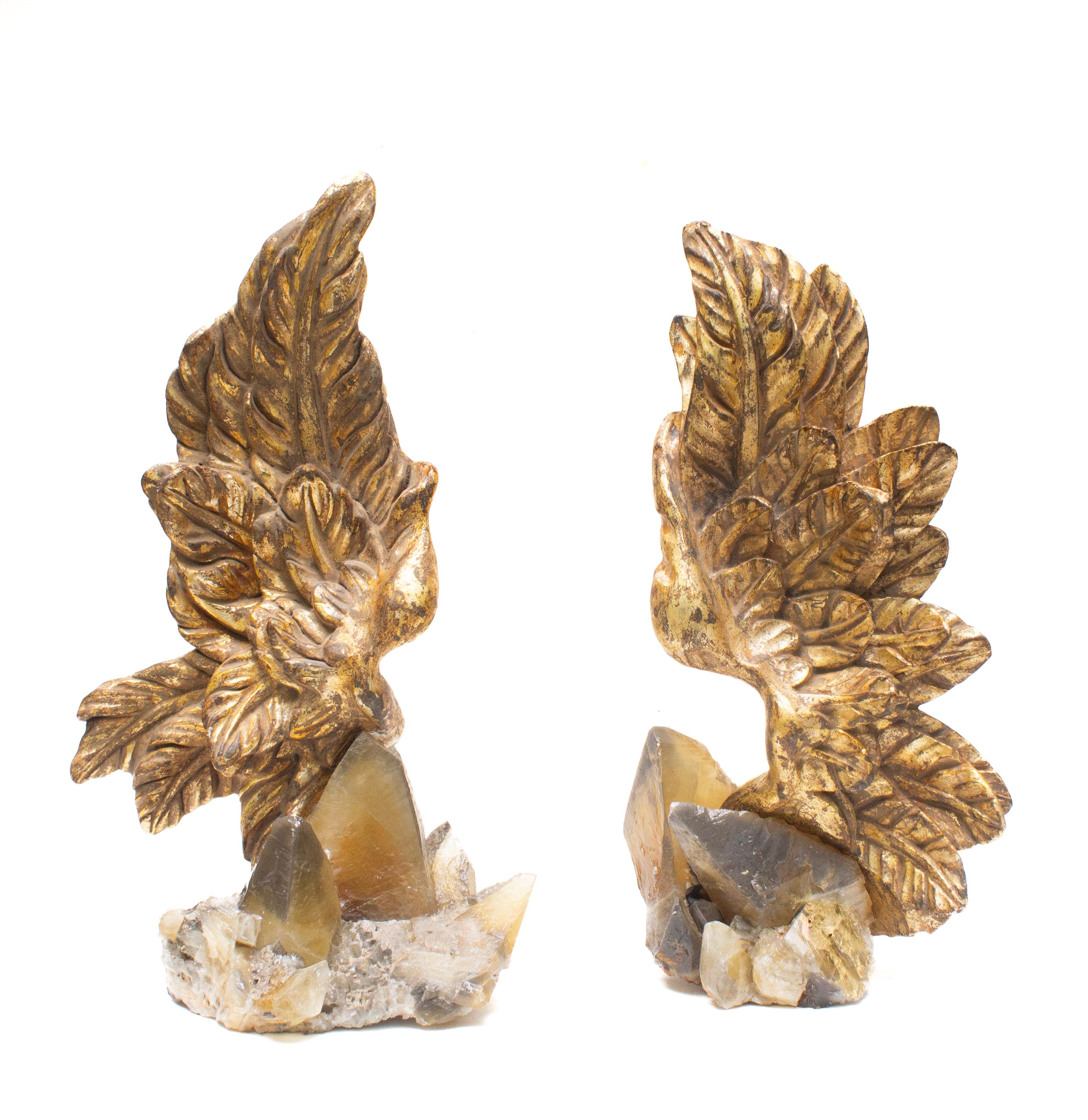 Pair of 19th century Italian hand-carved and gilded angel wings on calcite crystal points in matrix. 

The pair hand-carved gilded and gilded angel wings are originally from a historical church in Italy. The yellow and grey calcite crystal cluster