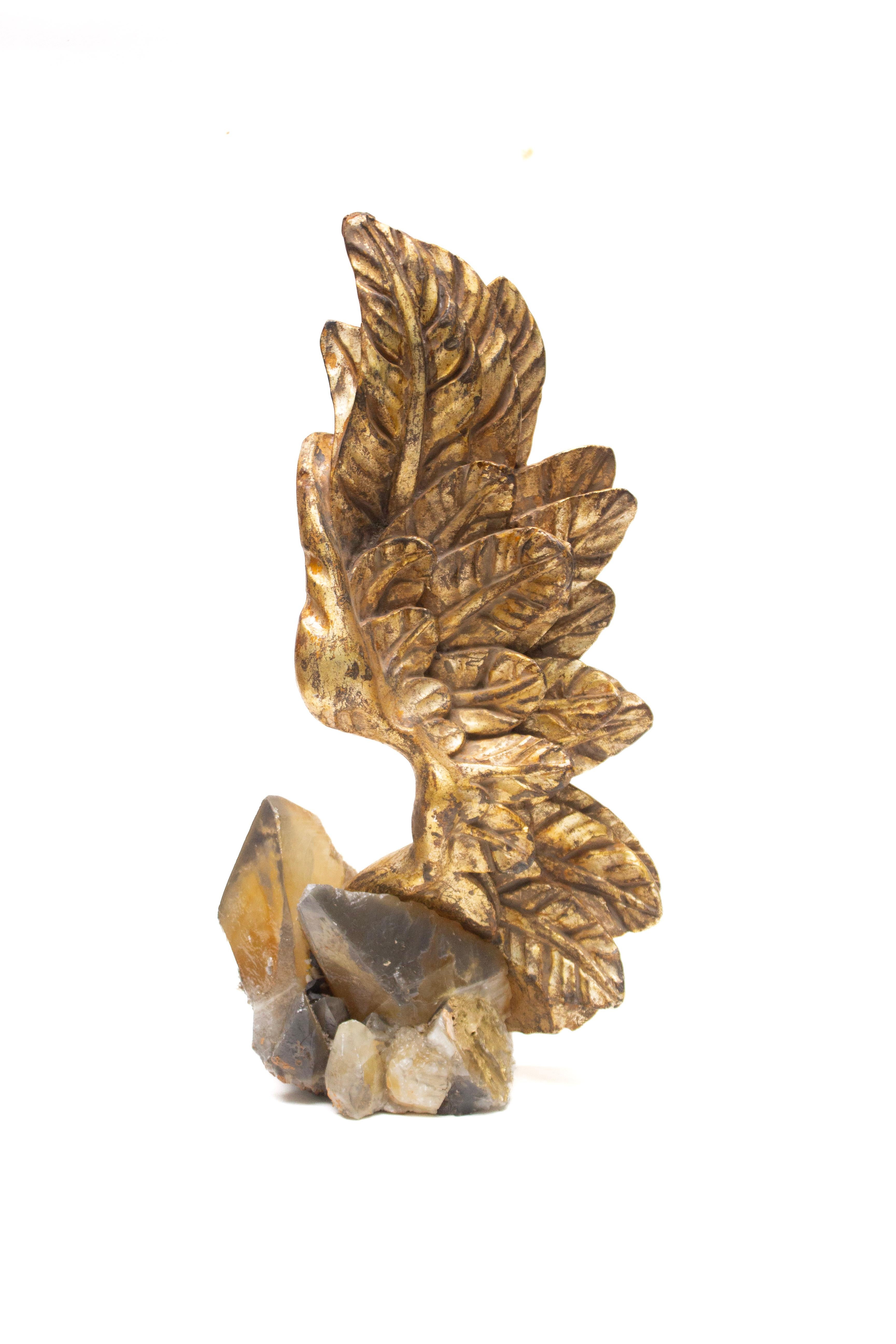 Rococo Pair of 19th Century Italian Gilded Angel Wings on Calcite Crystals in Matrix For Sale