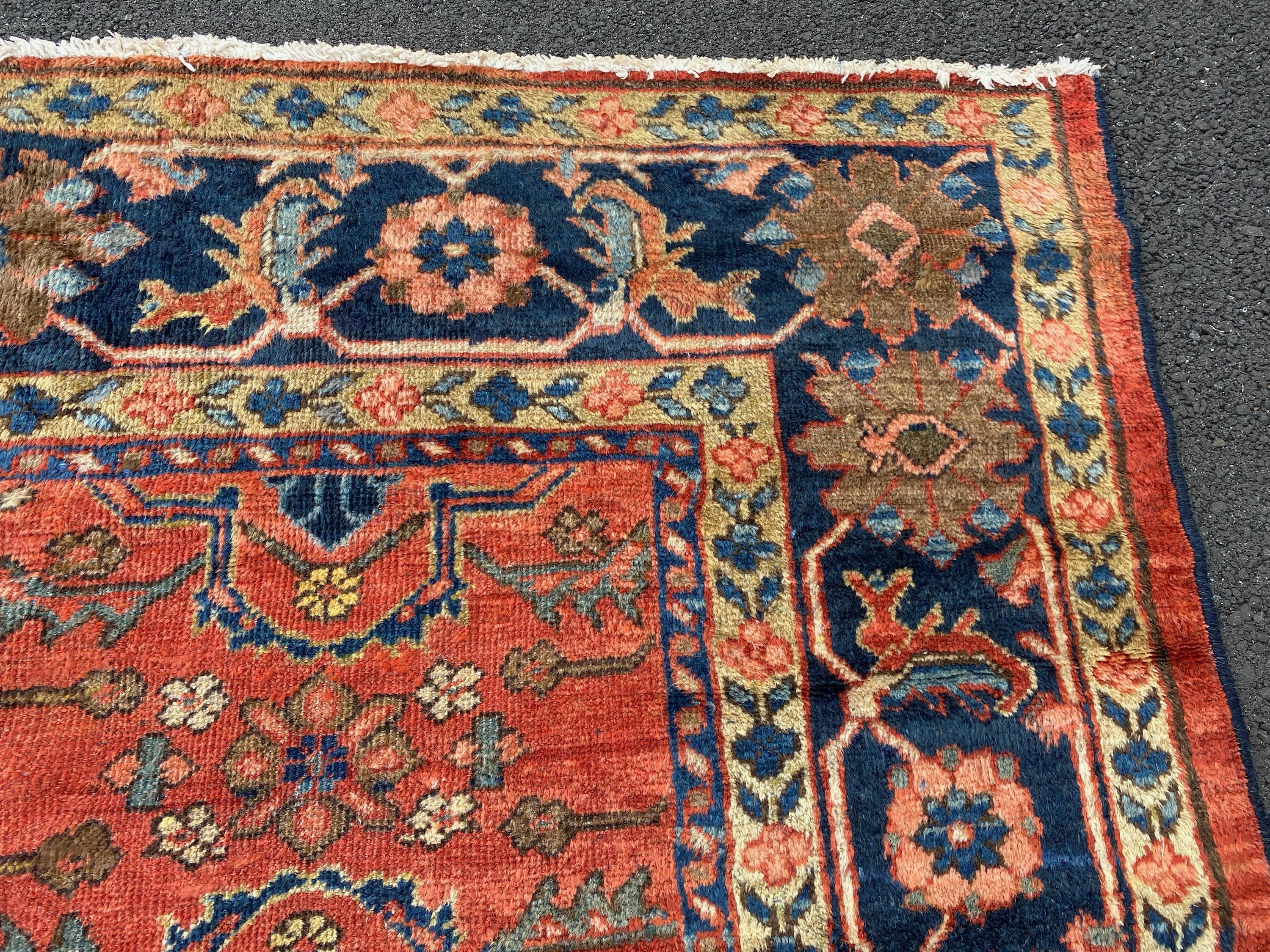 Antique Persian Rust and Navy Blue Mahal Ziegler Carpet In Good Condition In New York, NY