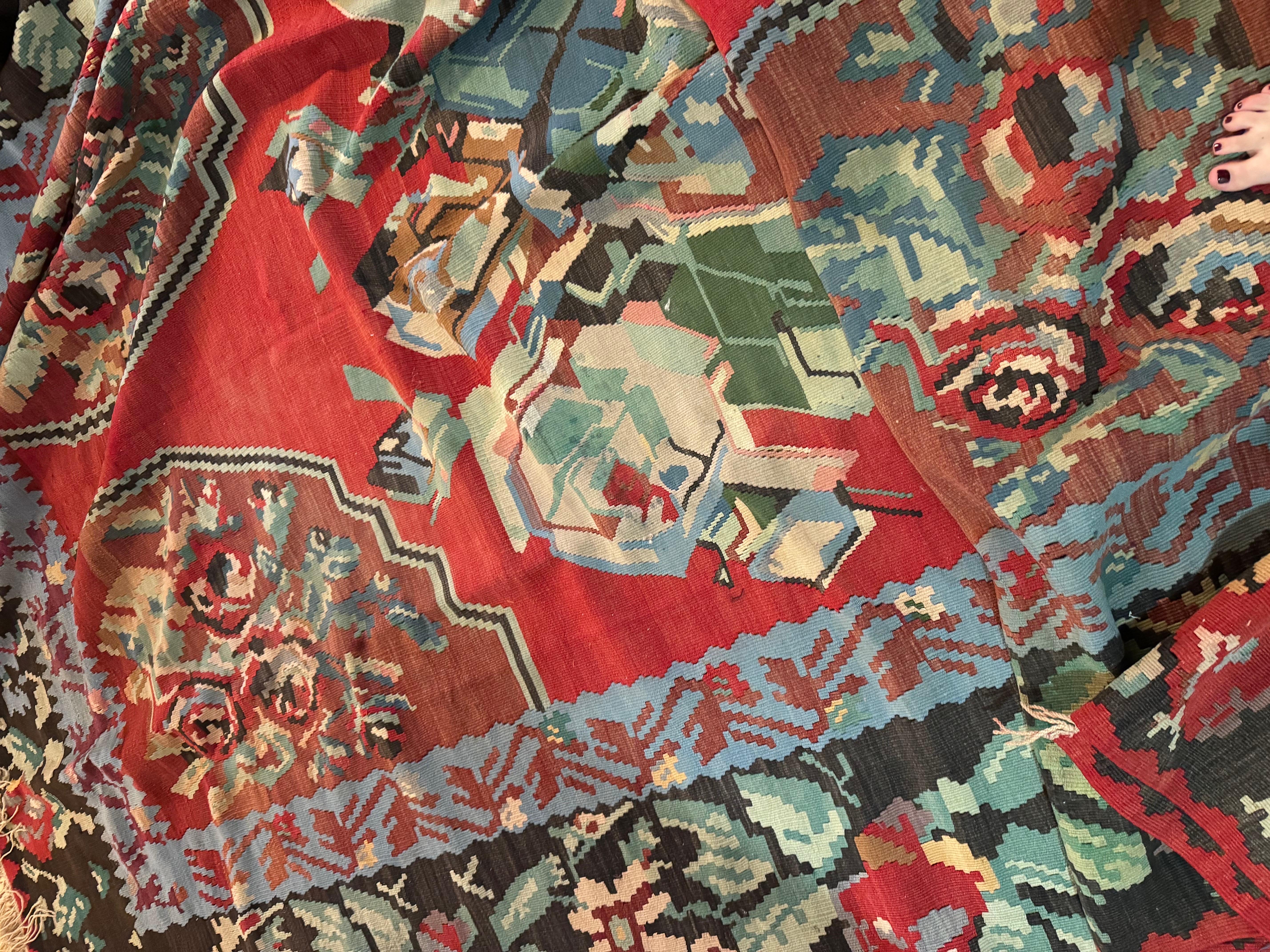 Vintage Mid-Century Bessarabian Kilim Red Floral Flat Weave Rug Room Size For Sale 1