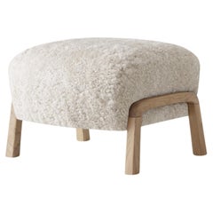 Pouf ATD3 in Sheepskin Moonlight & Oak for &Tradition