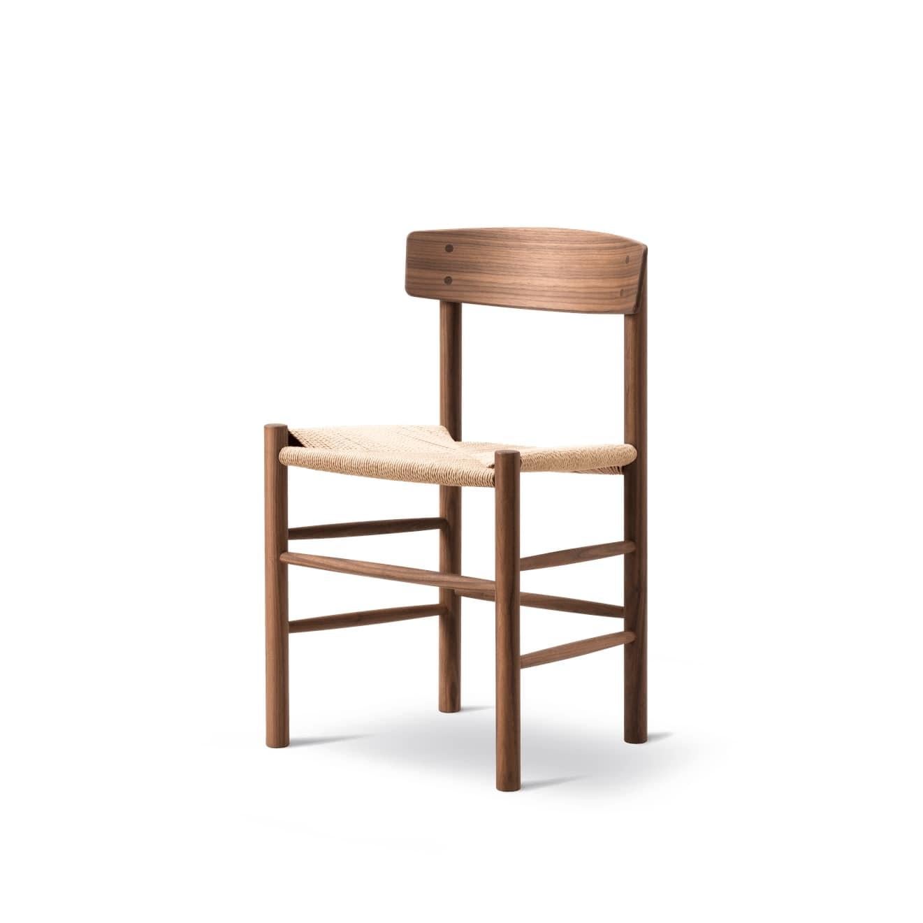 Børge Mogensen Paar J39 Mogensen Stühle, Naturpapier Corde/geölter Nussbaum (Lettisch) im Angebot