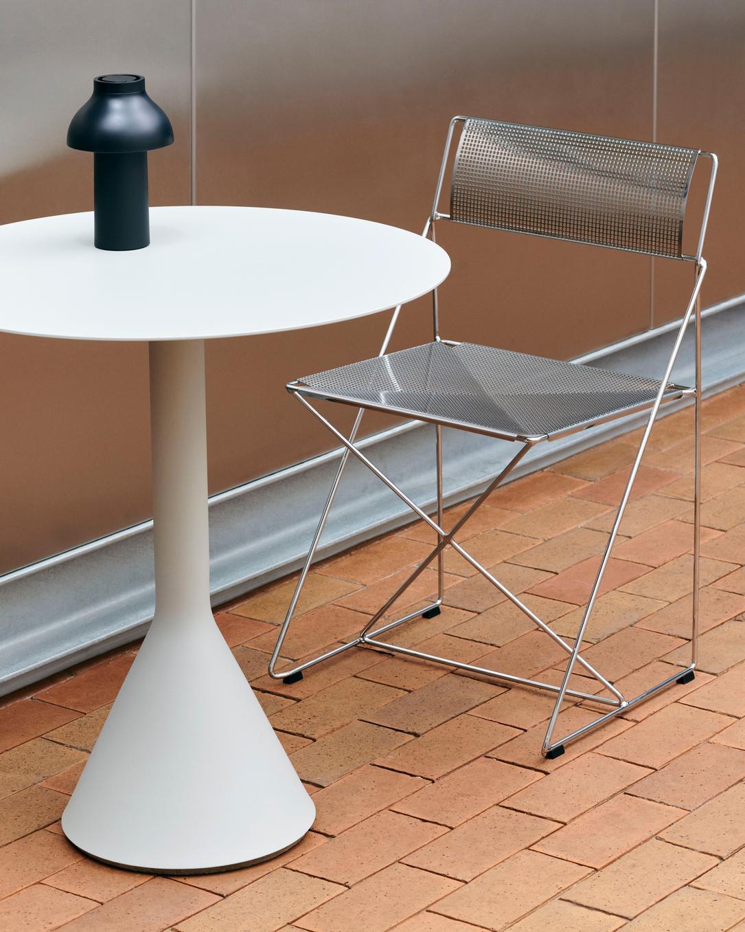 Acier Lot de 4 chaises d'intérieur X-Line Chromed Base & Seat/Back by Niels Jørgen Haugesen en vente