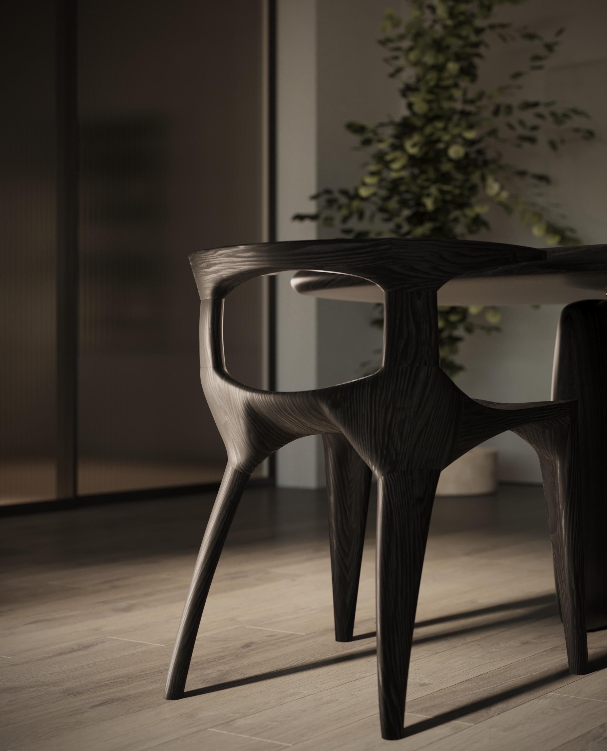 Skulpturaler Stuhl aus Massivholz von Mobius Objects  (21. Jahrhundert und zeitgenössisch) im Angebot