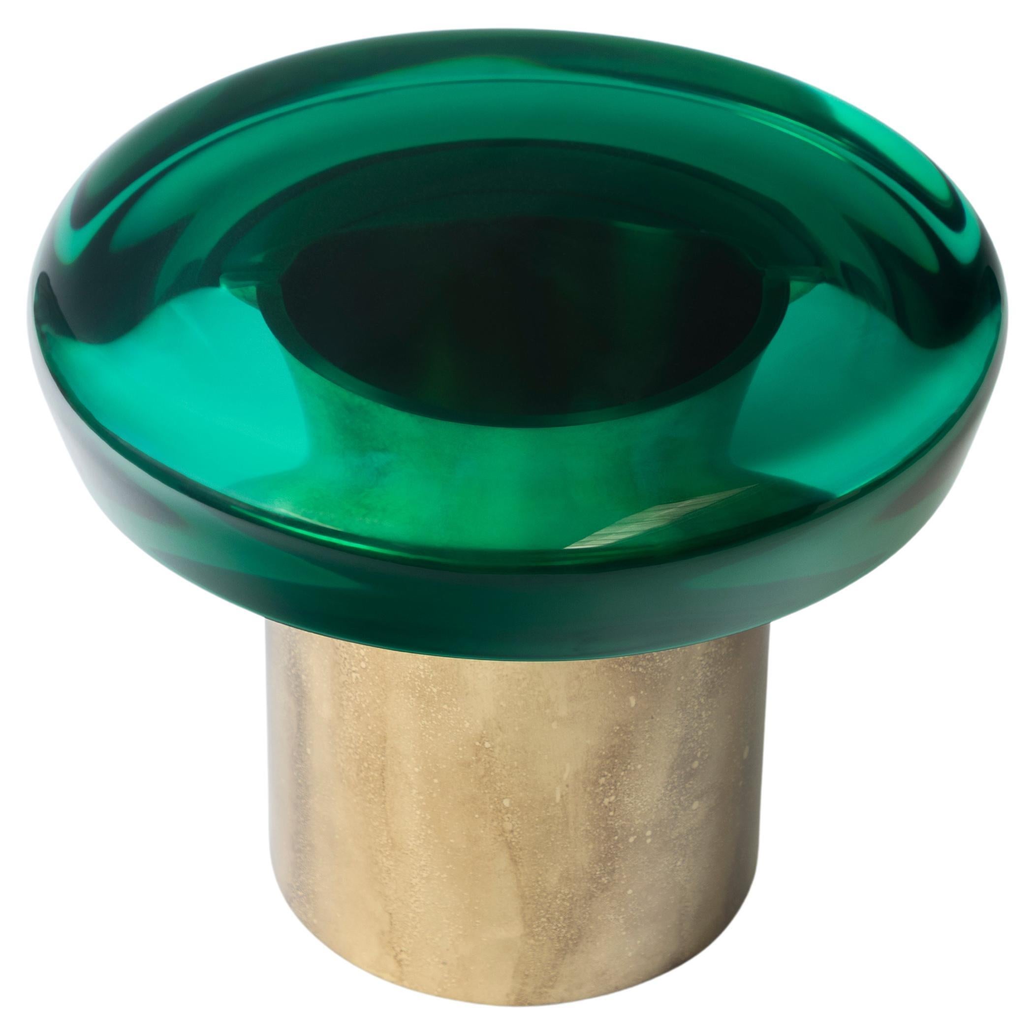 Tavolino Jade High di Draga & Aurel in resina e ottone, 21° secolo