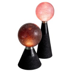 Lámpara de pie Soffio III de Draga & Aurel, H. 58,5 cm, cristal de Murano, hormigón, LED