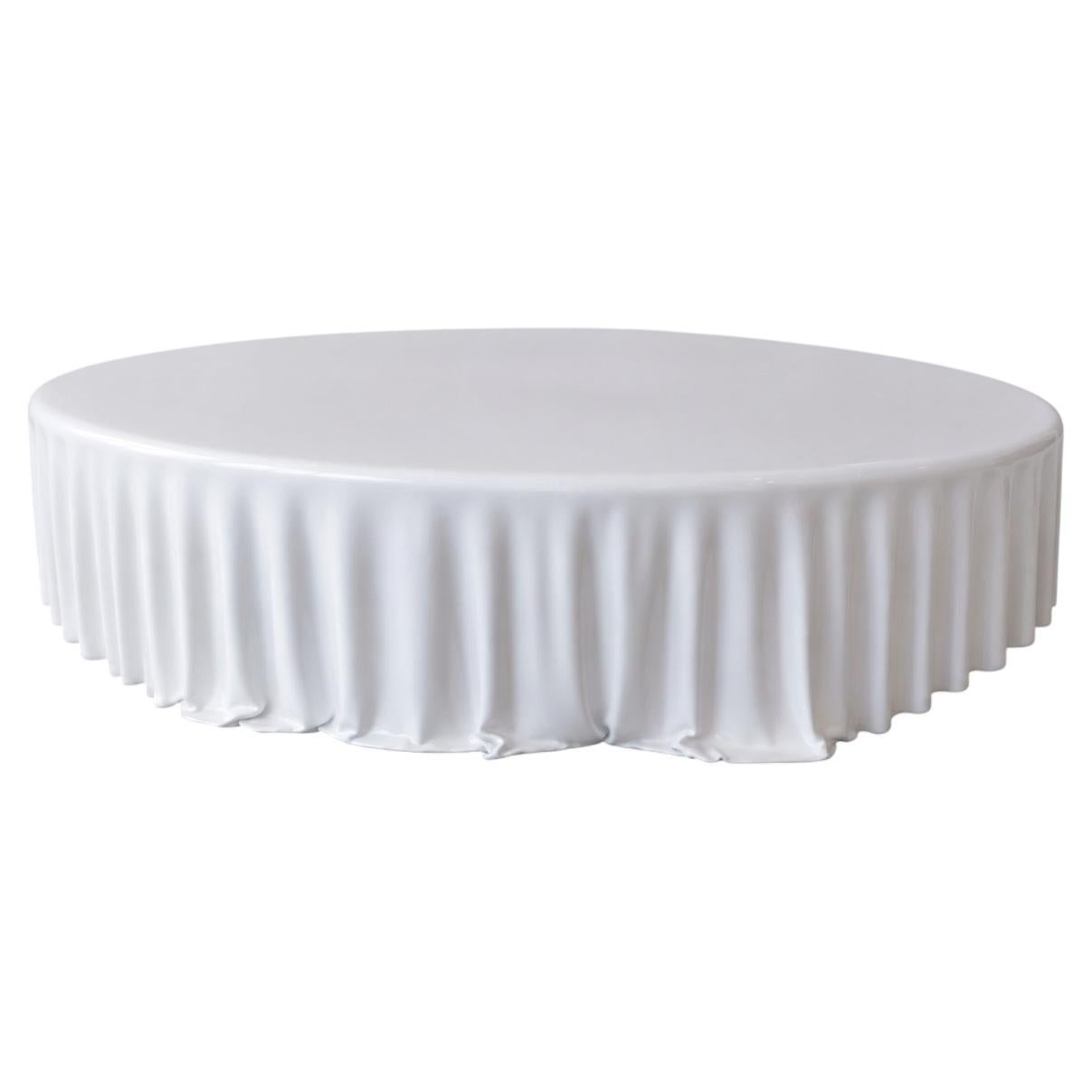 Levitaz Oval, Sculptural Coffee Table in Lux White, Contemporary For Sale