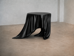 Levitaz Side Table, Contemporary Sculptural Side Table in Obsidian Black Resin