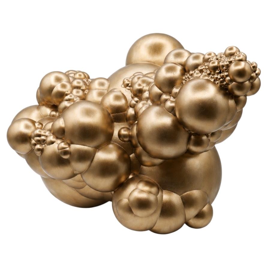 Sphaera Aria, sculpture abstraite avec finition acrylique « Aurum » peinte à la main en vente
