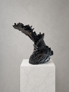 Matrix 01, forma cubica astratta e scultorea, stile contemporaneo, finitura grafite satinata