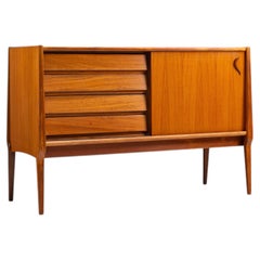 Bosteels Meubelen – einzigartiges kleines Sideboard aus Nussbaumholz, Belgien, 1960