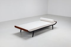 Dick Cordemeijer Cleopatra daybed for Auping in white fabric Netherlands 1954